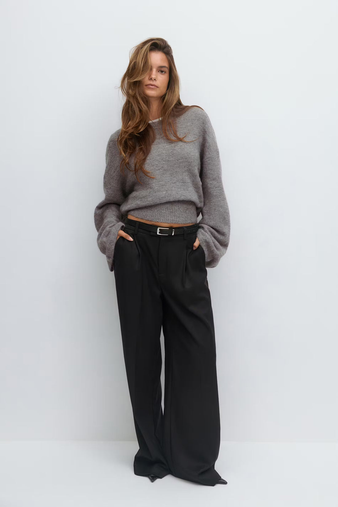 „Knitted" Sweater Grau